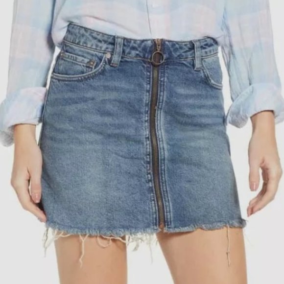 Free People Dresses & Skirts - Free People Zip it Denim Skirt Size 31